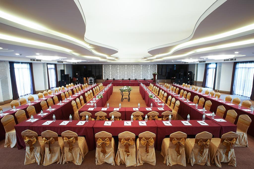 Muong Thanh Holiday Muine Hotel Mũi Né Extérieur photo
